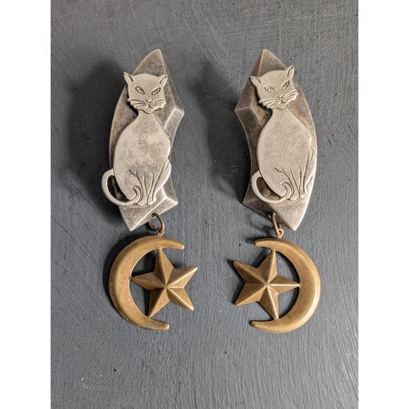 Artisan Cat Statement Silver Tone Star Moon Dangle Earrings 3 1/4" - Picture 2 of 5